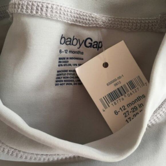 Baby Gap Gray Shark Rashguard 6-12 Months NWT - Picture 4 of 5